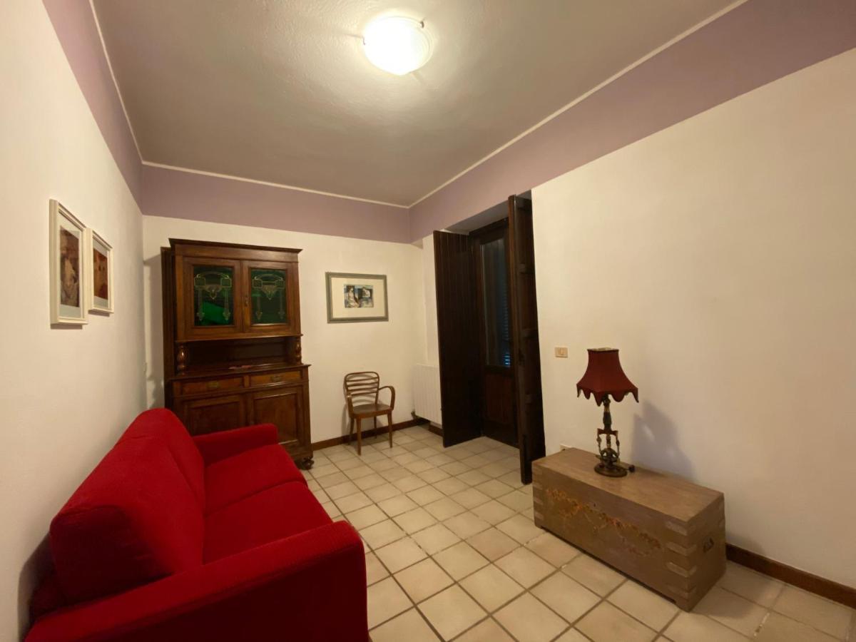 بيديمونتي إتنيو Bed And Breakfast Il Glicine المظهر الخارجي الصورة