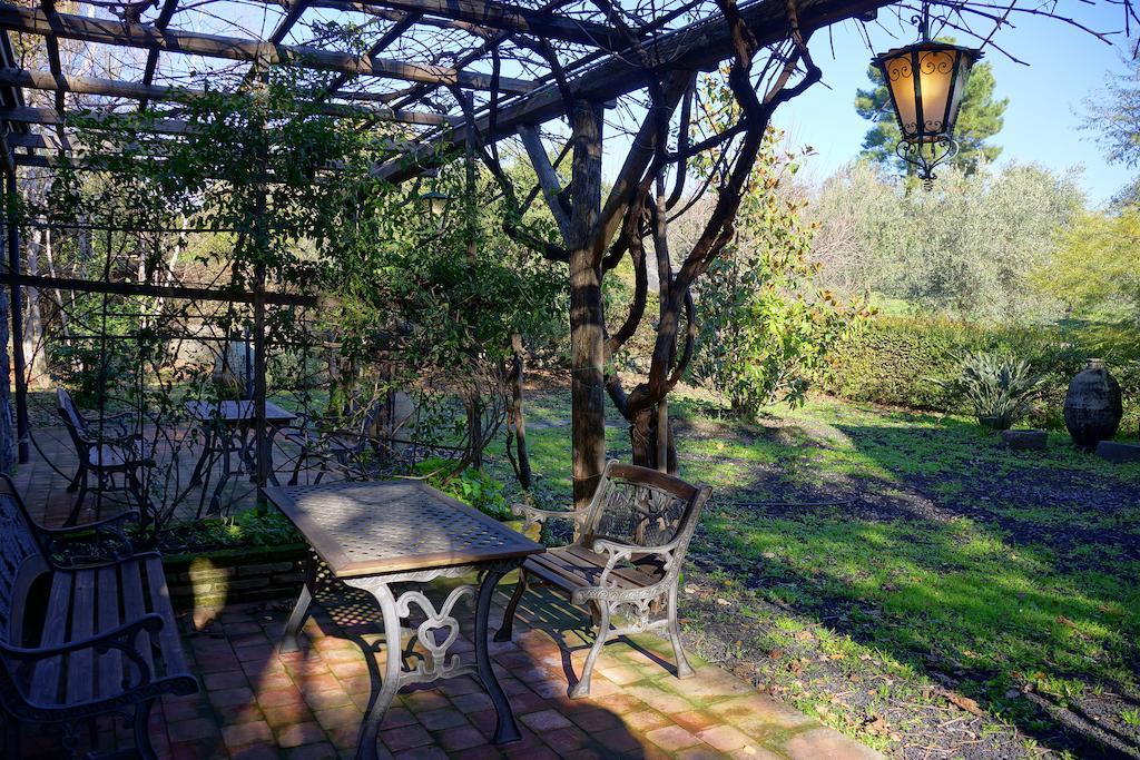 بيديمونتي إتنيو Bed And Breakfast Il Glicine المظهر الخارجي الصورة