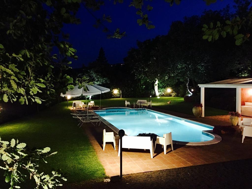 بيديمونتي إتنيو Bed And Breakfast Il Glicine المظهر الخارجي الصورة