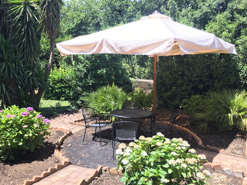 بيديمونتي إتنيو Bed And Breakfast Il Glicine المظهر الخارجي الصورة